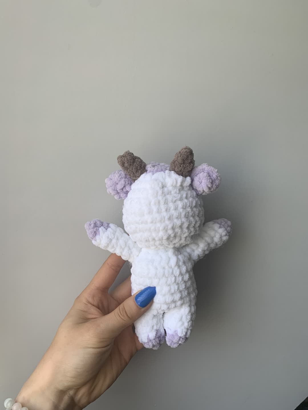 Image 3 de la variante Vache lilas et blanche 