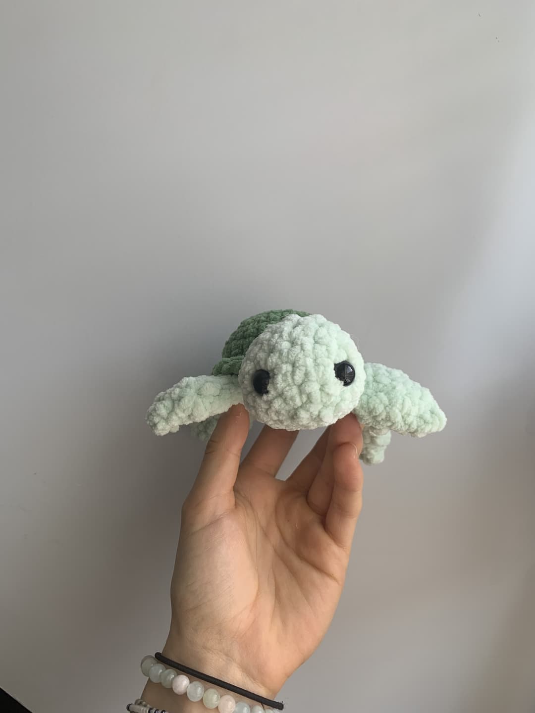 Image 2 de la variante Tortue verte pâle + vert foncé 